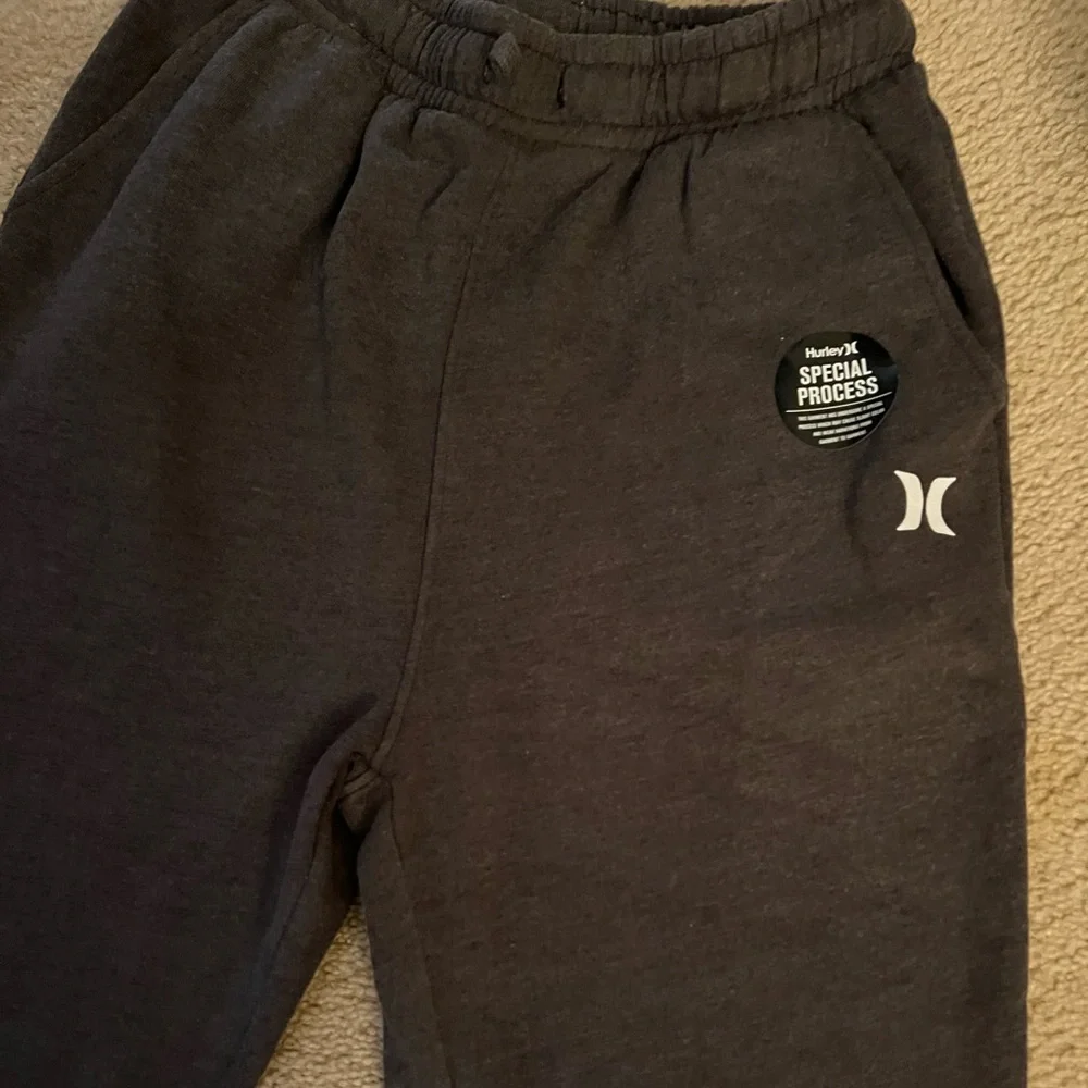 NWT Hurley Gender Neutral Kids Tie dye Dip Bottom Joggers - Picture 4 of 6